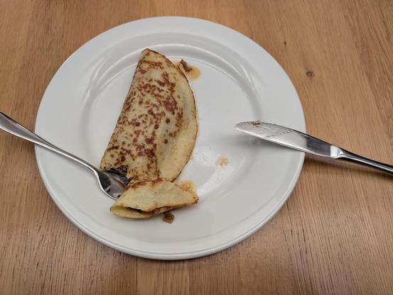 Eine Omelette auf einem Teller